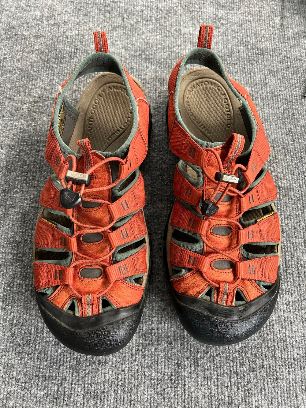 Keen Newport H2 Waterproof Hiking Sandals Orange Rust Men's Size 13